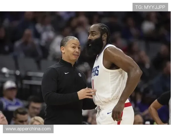 快船送走哈登祖巴茨雷霆躺赢