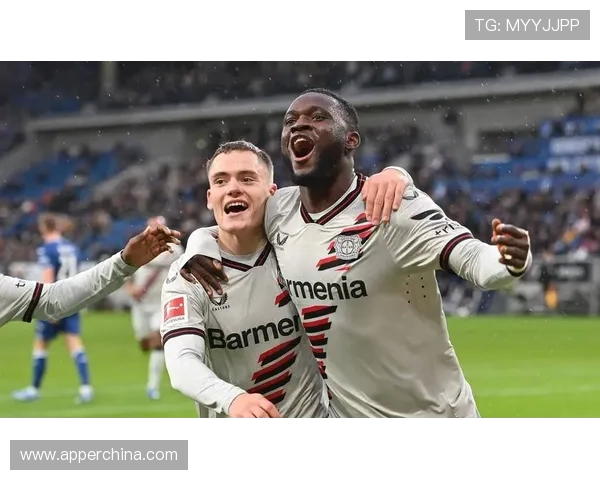 阿诺德皇马节拍器弧传比肩贝帅