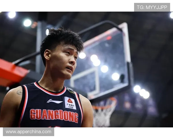 赵睿19分钟表现不俗5犯提前离场