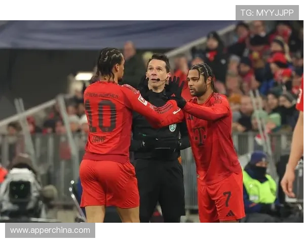 孔帕尼格纳布里点球练习中受伤